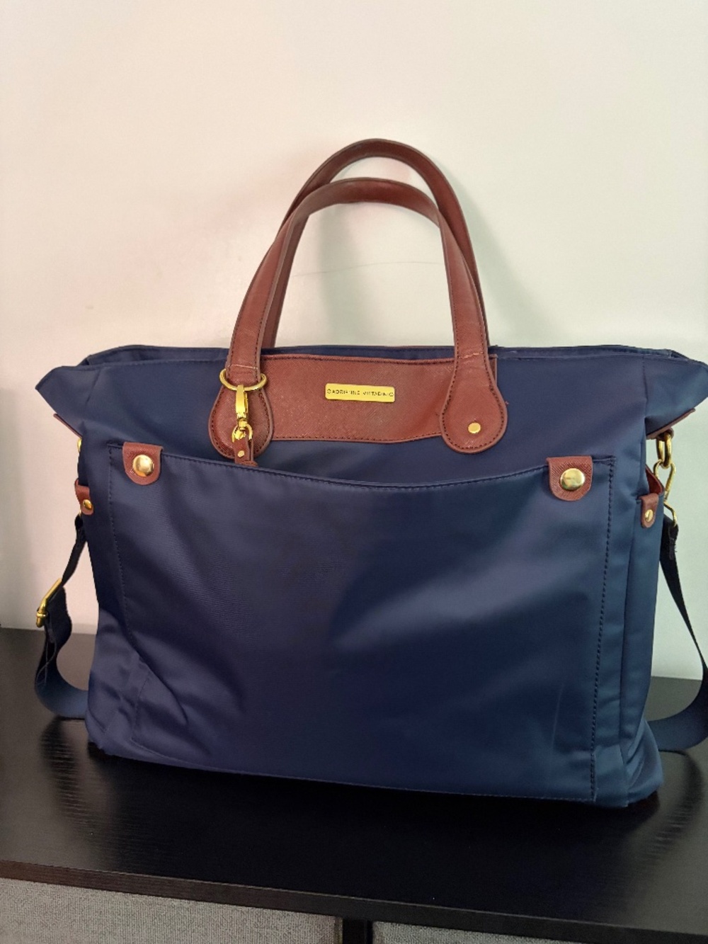 Adrienne  Vittadini Navy Blue travel bag